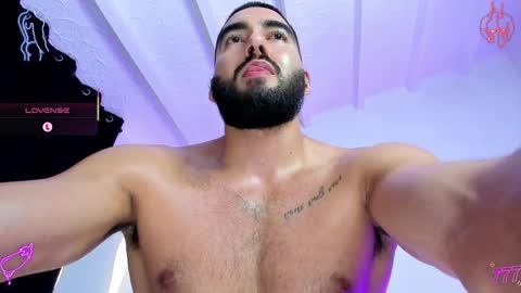 JOAO BATISTA online show from April 9, 3:17 am