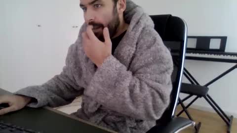 Snapshot of joaodias_18 chatting on January 19, 11:58 am joaodias_18 online show from January 19, 11:58 am