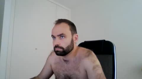 Snapshot of joaodias_18 chatting on June 9, 1:12 pm joaodias_18 online show from June 9, 1:12 pm