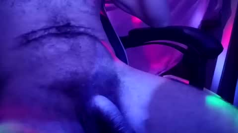 Snapshot of joaomanuel88 chatting on January 26, 4:20 am Call me Jon online show from January 26, 4:20 am