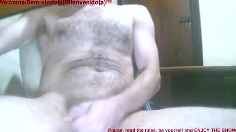 Snapshot of joaomanuel88 chatting on February 15, 5:15 am Call me Jon online show from February 15, 5:15 am