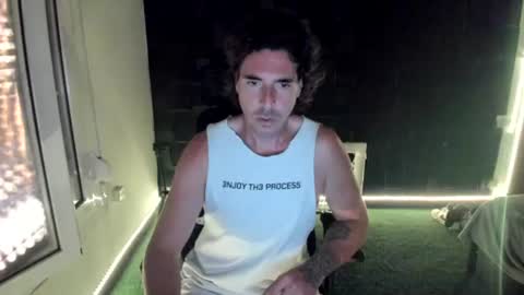 Snapshot of joaquin420_hot chatting on June 13, 6:50 pm joaquin420_hot online show from June 13, 6:50 pm