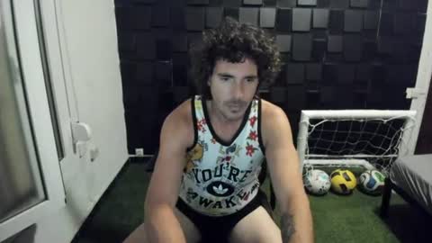 Snapshot of joaquin420_hot chatting on July 1, 5:45 pm joaquin420_hot online show from July 1, 5:45 pm