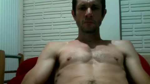 Snapshot of joce2901 chatting on March 27, 8:26 am joce2901 online show from March 27, 8:26 am