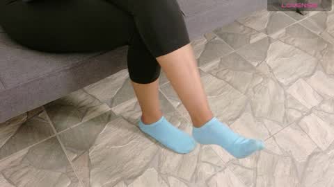 Jhulia online show from April 9, 4:56 pm