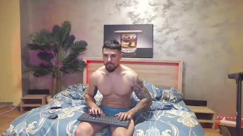 Tiberius online show from May 31, 3:41 pm