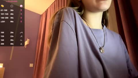 Lina online show from October 3, 11:51 am