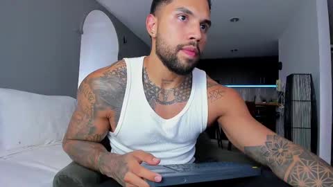 joe_esthetic online show from September 20, 8:54 pm