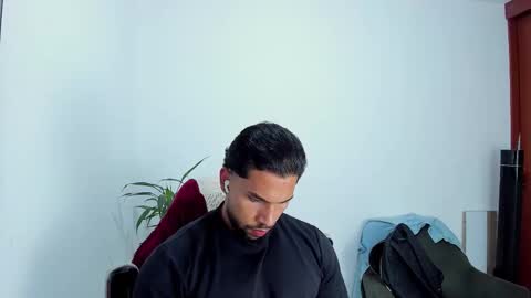 joe_esthetic online show from October 28, 12:36 am