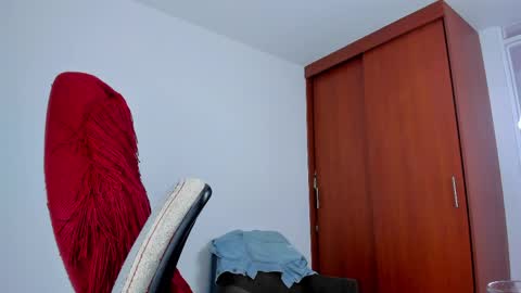 joe_esthetic online show from April 4, 8:17 pm