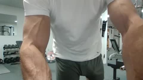 joe_smith5679 online show from February 18, 8:27 pm