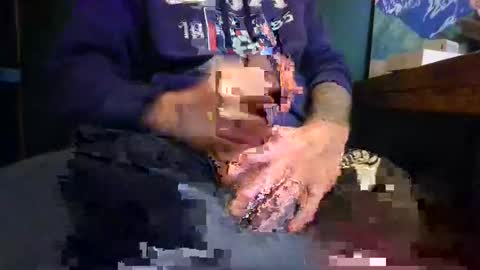 Snapshot of joeblow2525 chatting on March 9, 11:56 pm joeblow2525 online show from March 9, 11:56 pm