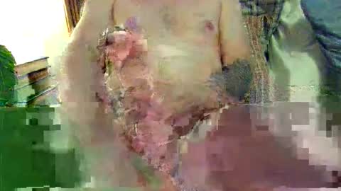 Snapshot of joeblow2525 chatting on June 2, 8:00 pm joeblow2525 online show from June 2, 8:00 pm