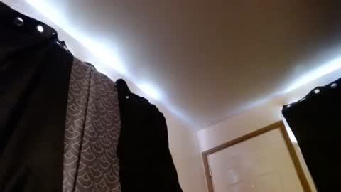 joeflaco85 online show from April 5, 3:42 pm