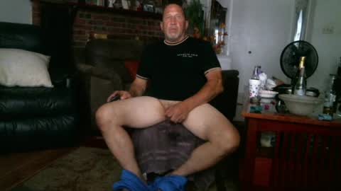 Snapshot of joelrichey10000644937 chatting on July 29, 12:47 pm joelrichey10000644937 online show from July 29, 12:47 pm