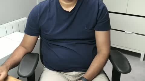 Snapshot of joeshades21 chatting on March 11, 12:28 pm joeshades21 online show from March 11, 12:28 pm