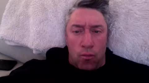 joeyjoe832 online show from April 20, 12:30 pm