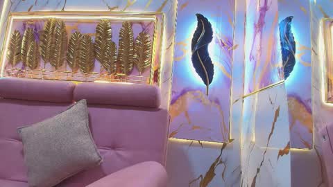 JOEY  online show from March 1, 1:35 pm