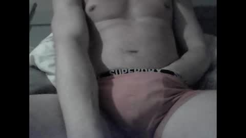 Snapshot of joeyyyyyyyy374 chatting on February 6, 7:56 am joeyyyyyyyy374 online show from February 6, 7:56 am