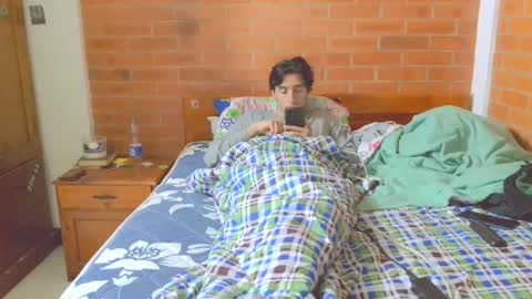 johan70nsexy online show from March 27, 8:26 am