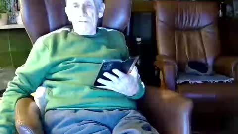 Snapshot of johan7_heet chatting on December 11, 7:36 pm johan7 heet online show from December 11, 7:36 pm