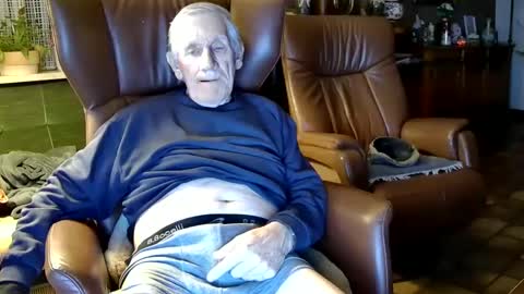 Snapshot of johan7_heet chatting on December 31, 6:13 pm johan7 heet online show from December 31, 6:13 pm