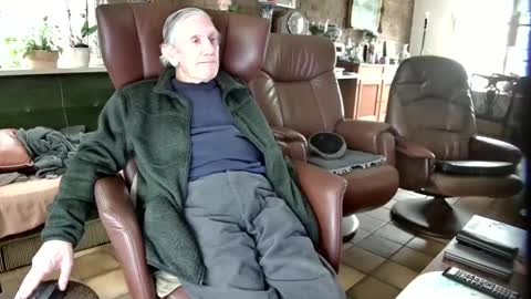 Snapshot of johan7_heet chatting on January 4, 2:14 pm johan7 heet online show from January 4, 2:14 pm