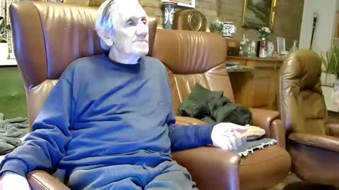 Snapshot of johan7_heet chatting on January 8, 9:34 pm johan7 heet online show from January 8, 9:34 pm