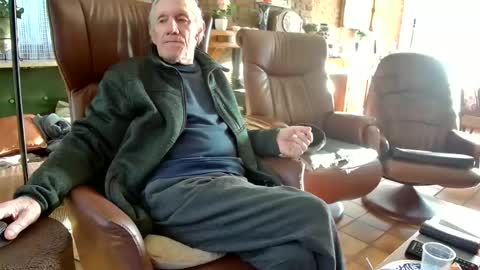Snapshot of johan7_heet chatting on January 13, 1:28 pm johan7 heet online show from January 13, 1:28 pm