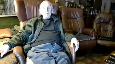 Snapshot of johan7_heet chatting on January 15, 4:32 pm johan7 heet online show from January 15, 4:32 pm