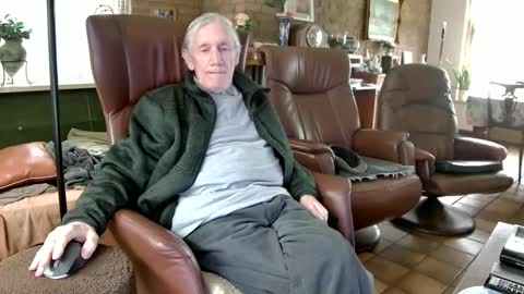 Snapshot of johan7_heet chatting on January 20, 1:00 pm johan7 heet online show from January 20, 1:00 pm