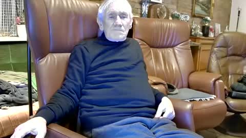 Snapshot of johan7_heet chatting on February 5, 6:04 pm johan7 heet online show from February 5, 6:04 pm