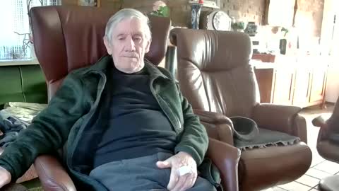 Snapshot of johan7_heet chatting on February 16, 3:16 pm johan7 heet online show from February 16, 3:16 pm