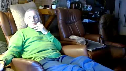 Snapshot of johan7_heet chatting on September 12, 6:19 pm johan7 heet online show from September 12, 6:19 pm