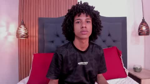 Johan  online show from April 14, 11:38 am