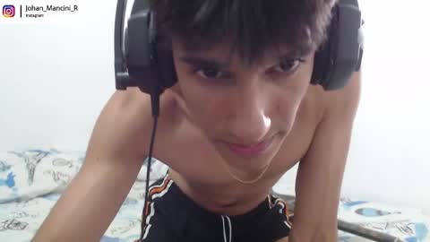 johan_mancini_r online show from January 10, 8:15 pm