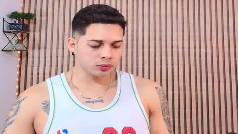 johan speitzer online show from February 18, 1:56 am