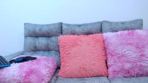 Snapshot of johana_carri chatting on May 1, 7:07 pm Johana Carri online show from May 1, 7:07 pm