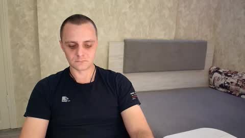 Snapshot of john_3019 chatting on March 31, 5:57 pm John online show from March 31, 5:57 pm
