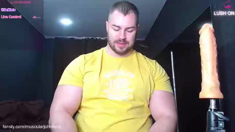 Snapshot of john_and_kiss chatting on February 22, 9:23 am john and kiss online show from February 22, 9:23 am