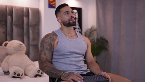 john online show from January 27, 9:00 pm