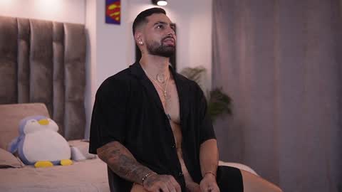 john online show from February 26, 12:27 am