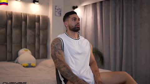 john online show from September 13, 11:37 pm