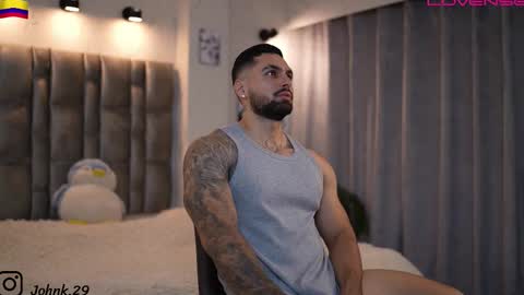 john online show from November 19, 11:27 pm