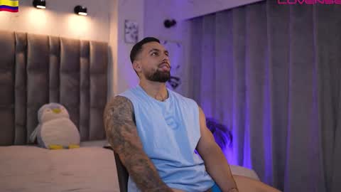 Snapshot of john_king29 chatting on January 18, 10:57 pm john online show from January 18, 10:57 pm