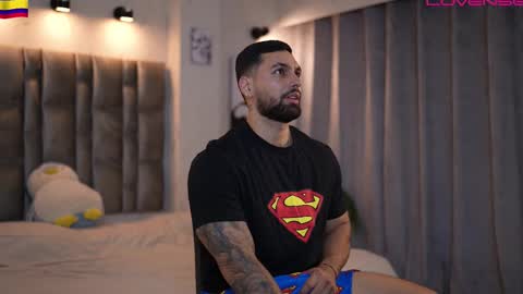 Snapshot of john_king29 chatting on February 15, 7:43 pm john online show from February 15, 7:43 pm