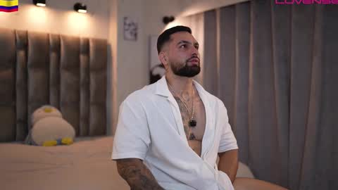 Snapshot of john_king29 chatting on February 19, 9:22 pm john online show from February 19, 9:22 pm