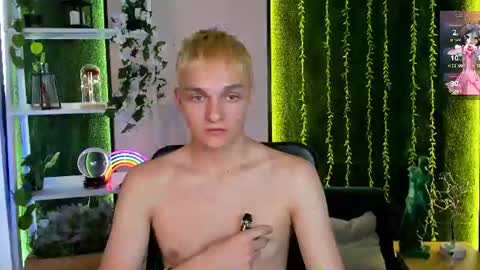John online show from June 25, 7:18 pm