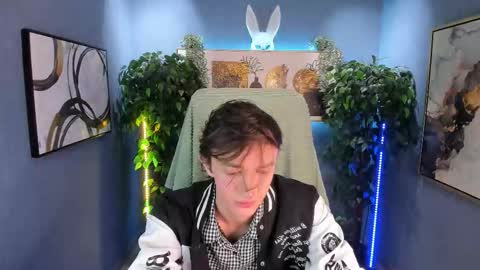 John online show from January 14, 1:17 pm