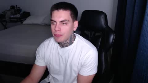 JAXX online show from January 9, 7:04 pm